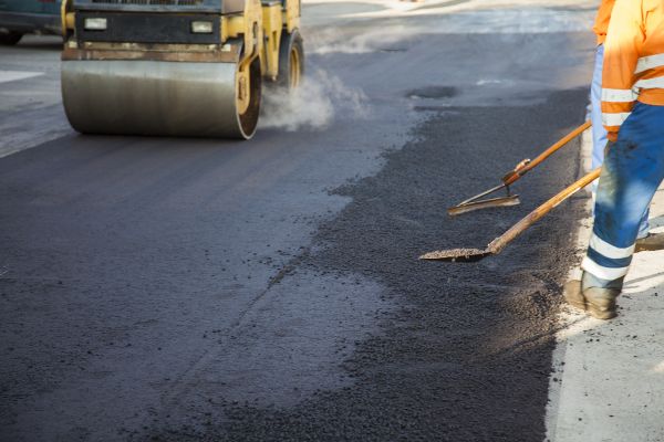 Asphalt Road Repair in Thousand Oaks