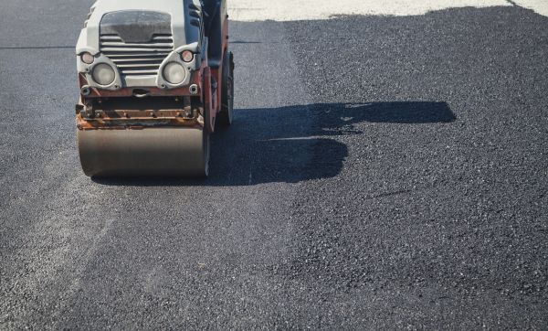 Cost of Lot Paving in Thousand Oaks