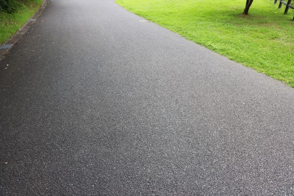 Cost of Tar And Chip Driveway Paving in Thousand Oaks