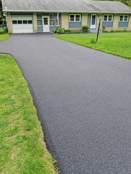 Cost of Bitumen Driveway Installation in Thousand Oaks