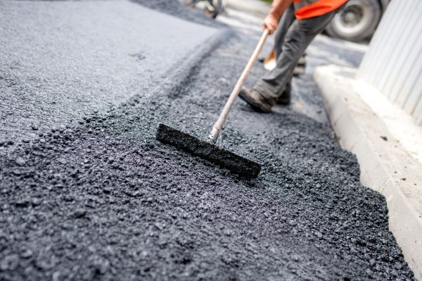 Cost of Asphalt Lot Paving in Thousand Oaks